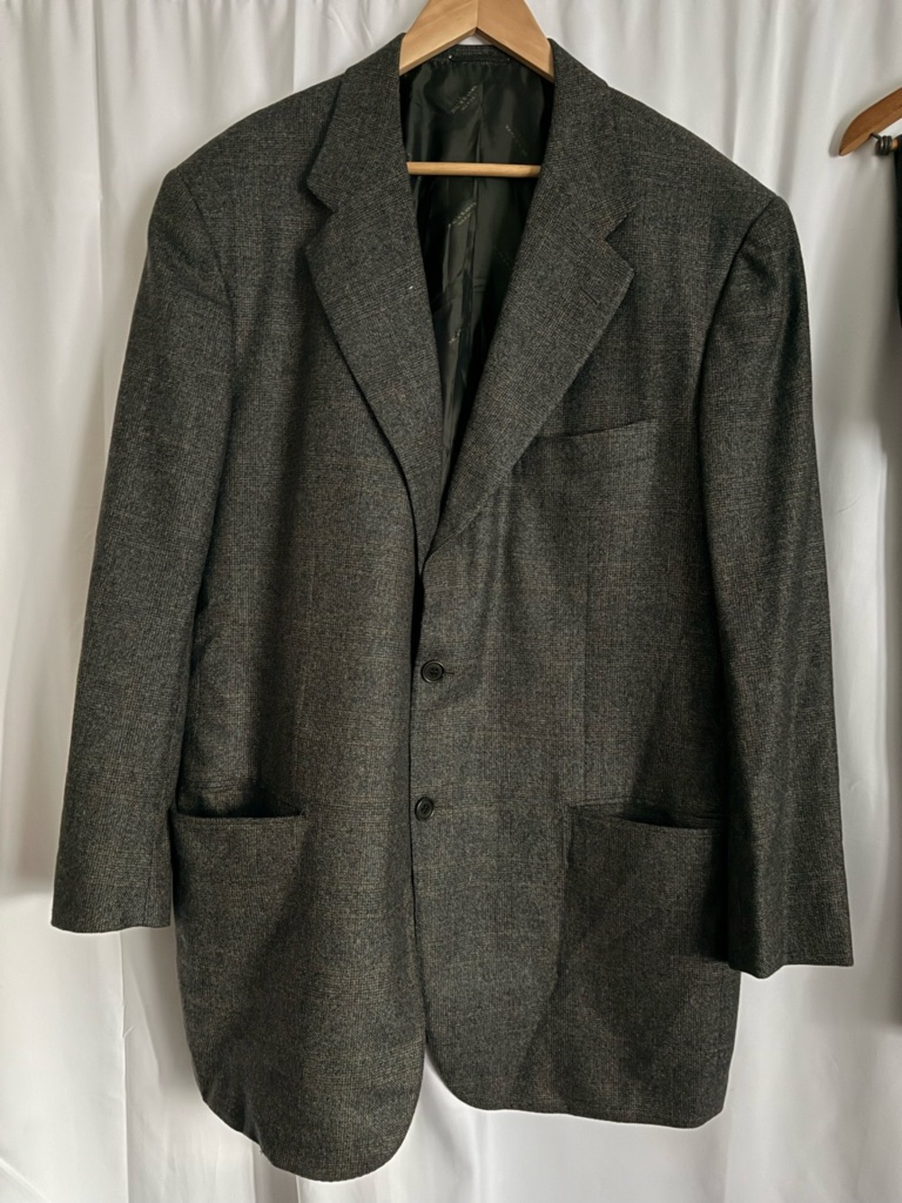 Kiton Plaid Two-Piece 100% Cashmere Suit Jacket and Pants set - Picture 2 of 16